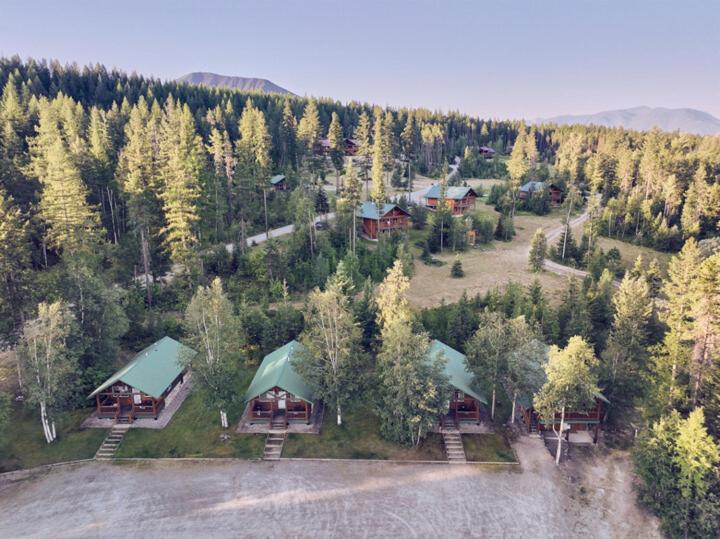 Paddle Ridge Villa West Glacier Luaran gambar