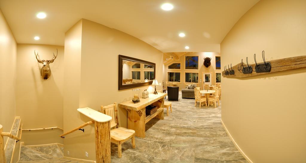 Paddle Ridge Villa West Glacier Luaran gambar
