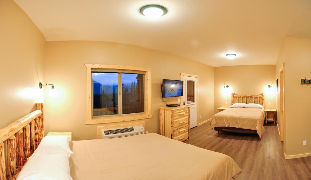 Paddle Ridge Villa West Glacier Luaran gambar
