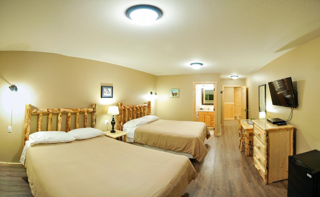 Paddle Ridge Villa West Glacier Luaran gambar