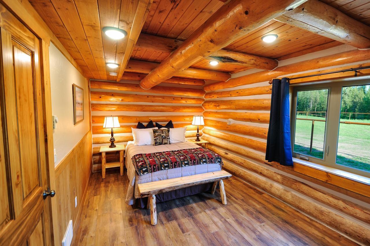 Paddle Ridge Villa West Glacier Luaran gambar