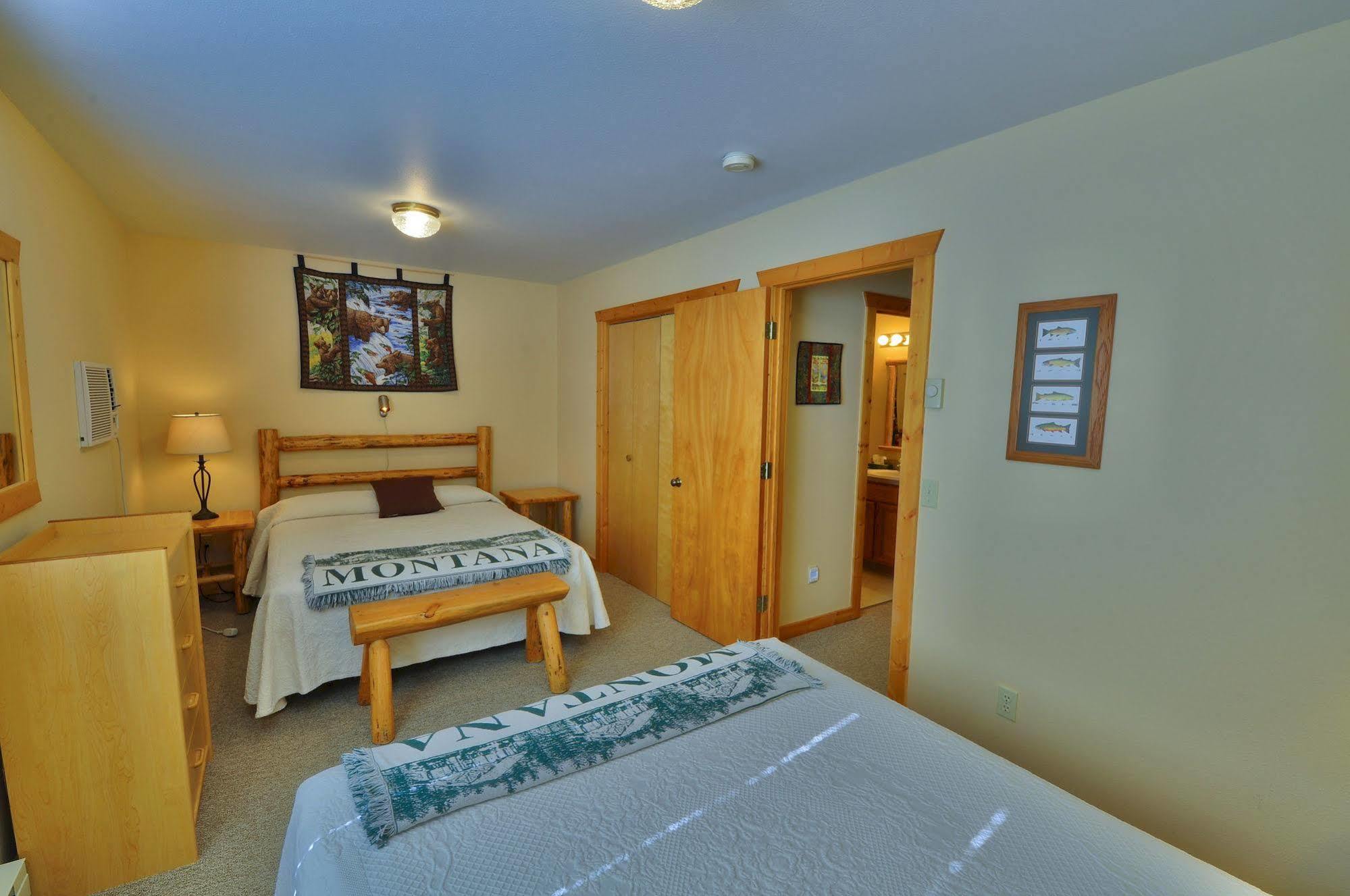 Paddle Ridge Villa West Glacier Luaran gambar