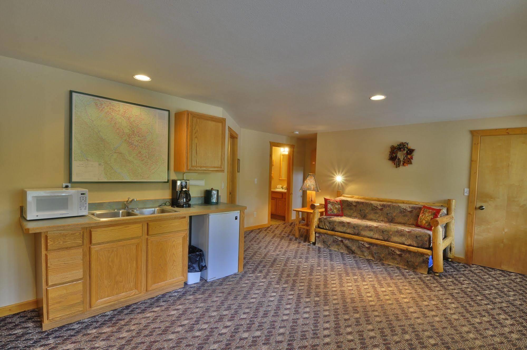 Paddle Ridge Villa West Glacier Luaran gambar