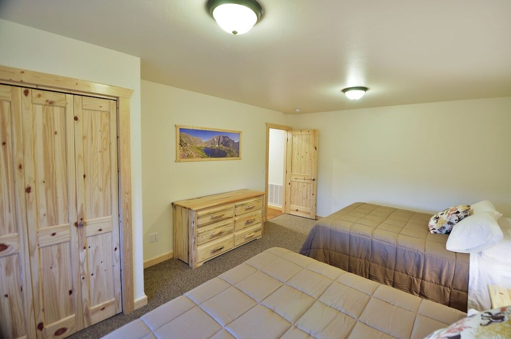 Paddle Ridge Villa West Glacier Luaran gambar