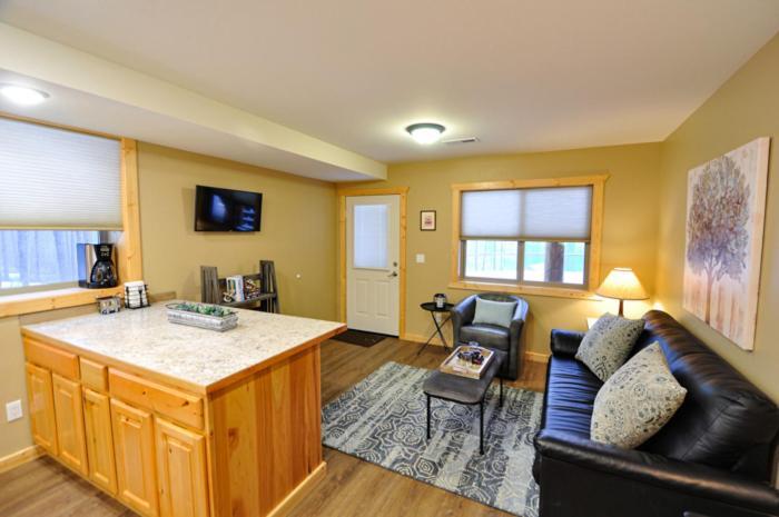 Paddle Ridge Villa West Glacier Luaran gambar