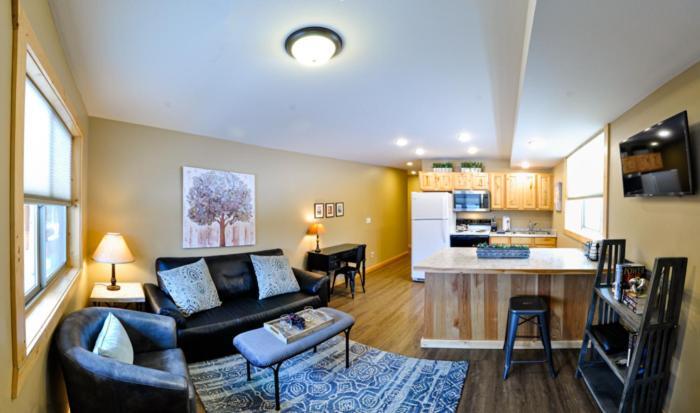 Paddle Ridge Villa West Glacier Luaran gambar